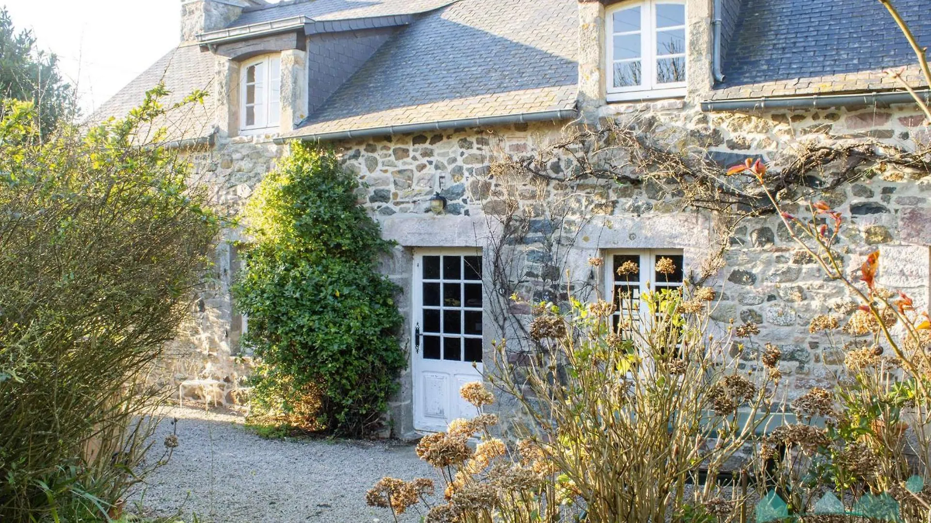 Villa 212 - Maison En Pierre De 5 Chambres Situee Entre Les Stations Balneaires D'Erquy Et De Frehel Plurien Frankreich